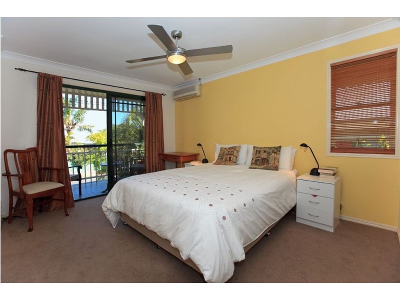 92B Overend Street, Norman Park QLD 4170