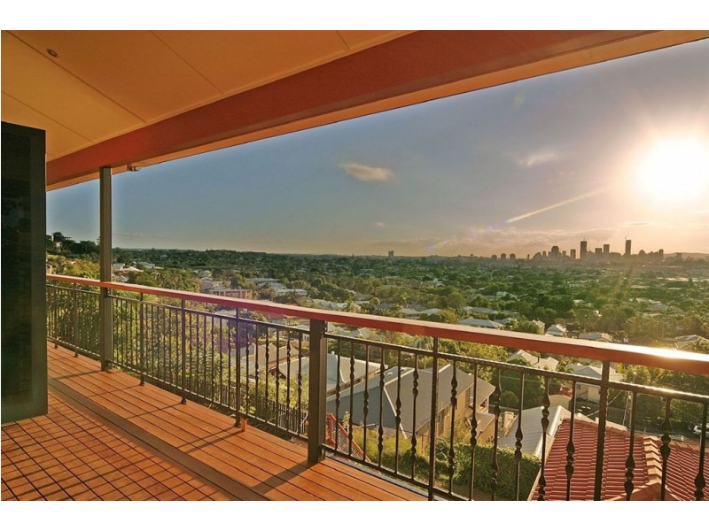 20 Wentworth Parade, Balmoral QLD 4171