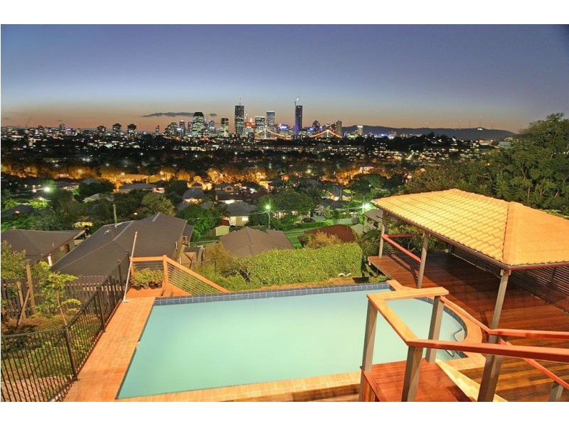 20 Wentworth Parade, Balmoral QLD 4171