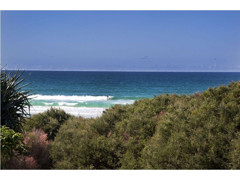 12 Darwalla Avenue, Currumbin QLD 4223