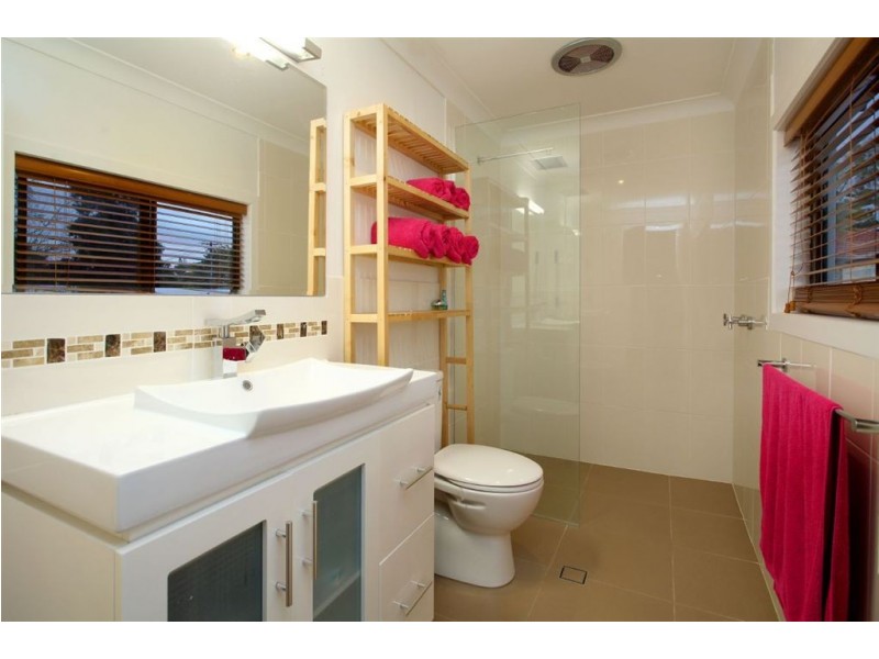 52 Algoori Street, Morningside QLD 4170