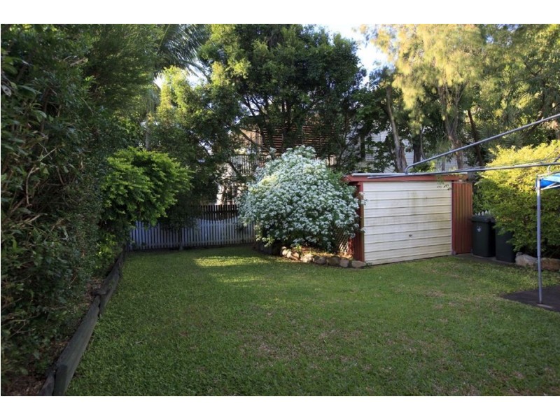 22 Henderson Street, Bulimba QLD 4171