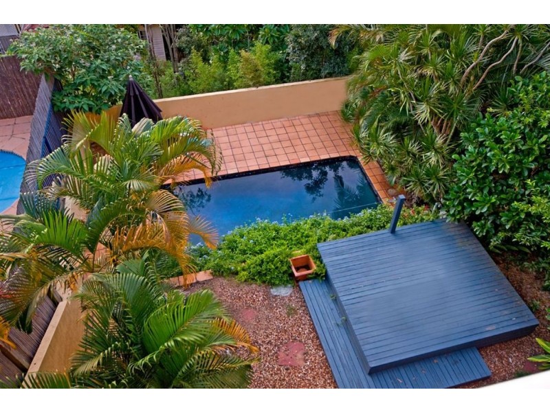 12 Dilkera Street, Balmoral QLD 4171