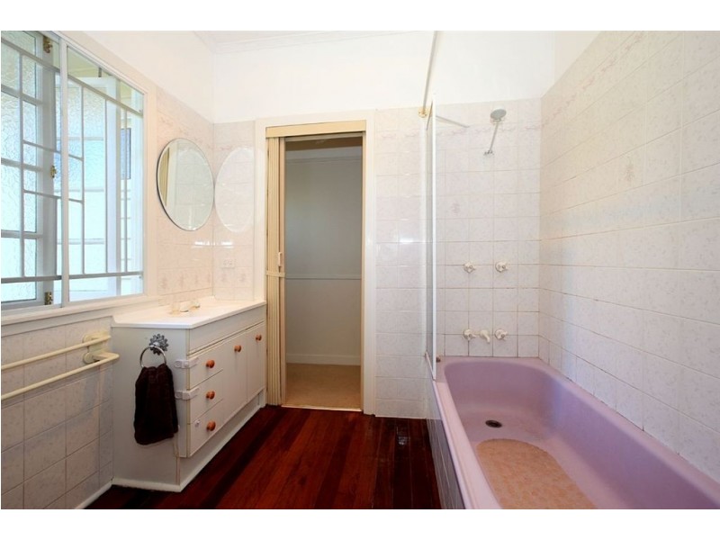 39 Ison Street, Morningside QLD 4170