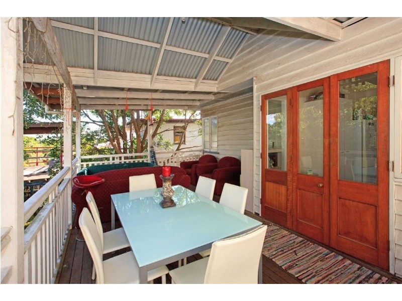 269 Richmond Road, Morningside QLD 4170