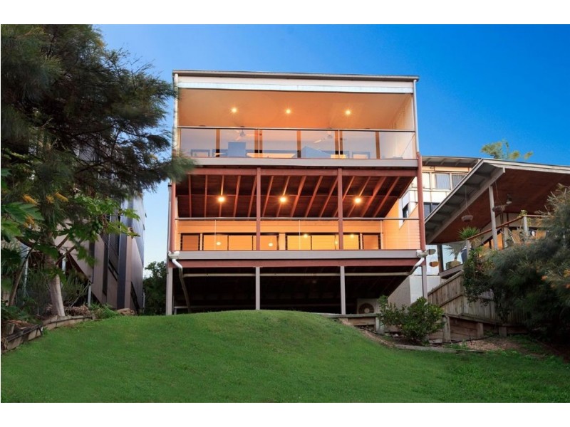 12 Apex Street, Balmoral QLD 4171