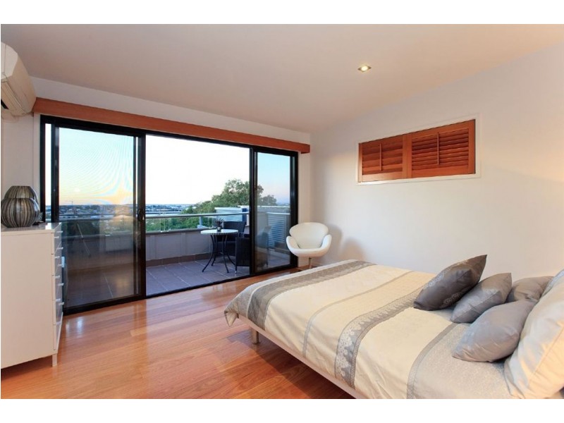 12 Apex Street, Balmoral QLD 4171