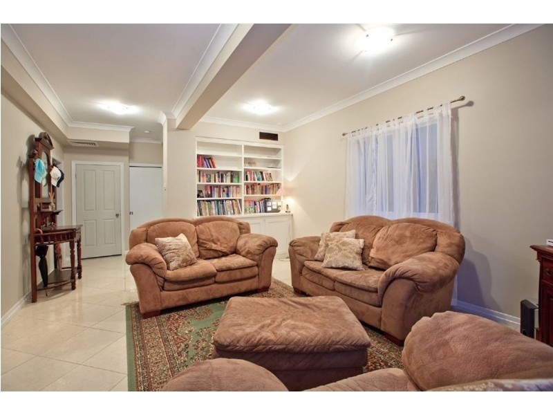 22 Pinedale Street, Morningside QLD 4170