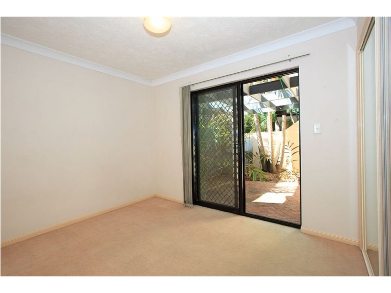 1/325 Hawthorne Road, Hawthorne QLD 4171