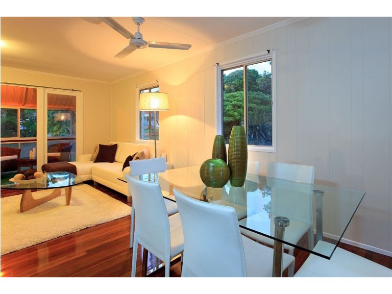 18 Whitford Street, Tingalpa QLD 4173