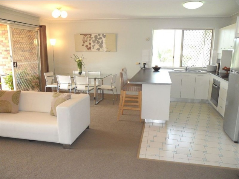 8/86 Richmond Road, Morningside QLD 4170