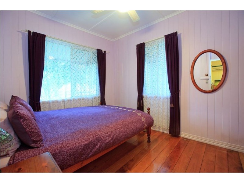 43 Jenolan Avenue, Hawthorne QLD 4171