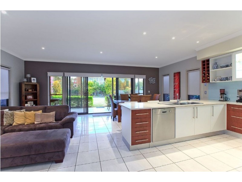 29 Monmouth Street, Morningside QLD 4170