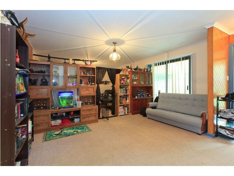 3 Moondarra Street, Chapel Hill QLD 4069