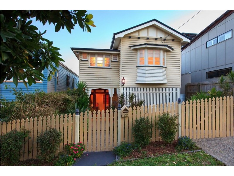 22 Goulburn Street, Hawthorne QLD 4171