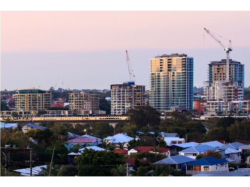 17 Taylor Street, Balmoral QLD 4171