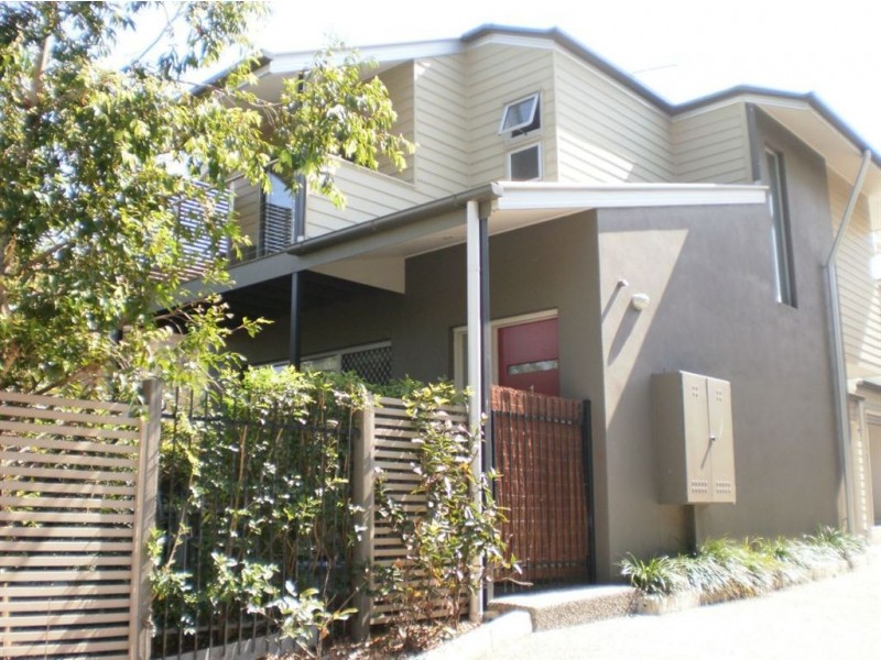 2/11 Goulburn St, Hawthorne QLD 4171