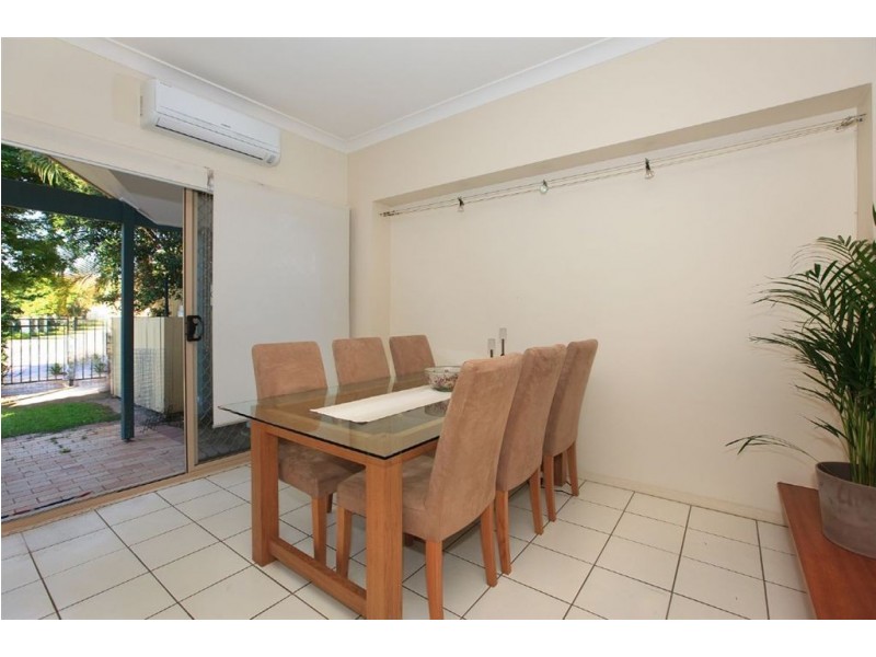 93 Coutts Street, Bulimba QLD 4171