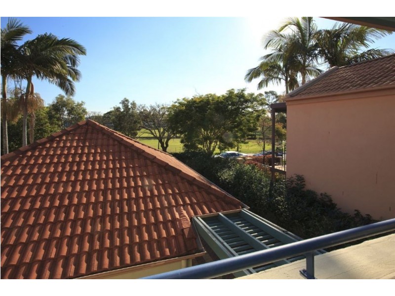 93 Coutts Street, Bulimba QLD 4171