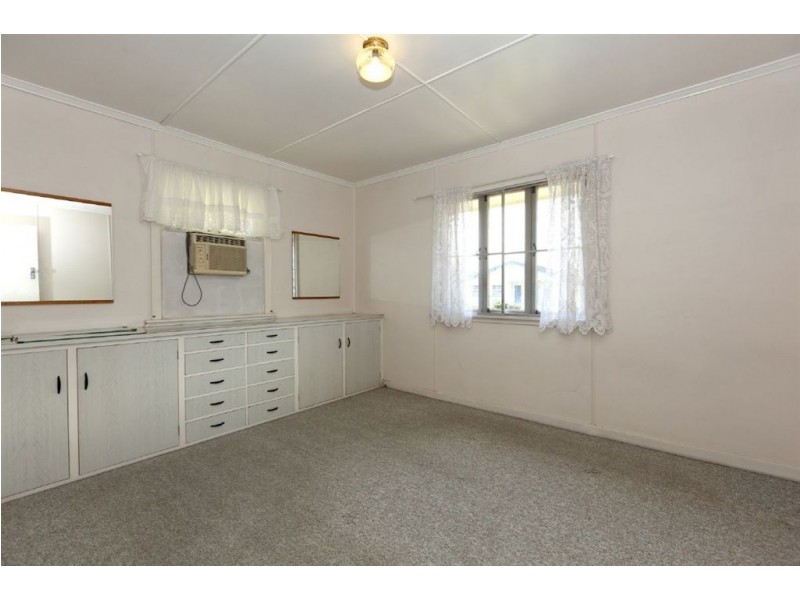 19 Aloomba Street, Balmoral QLD 4171