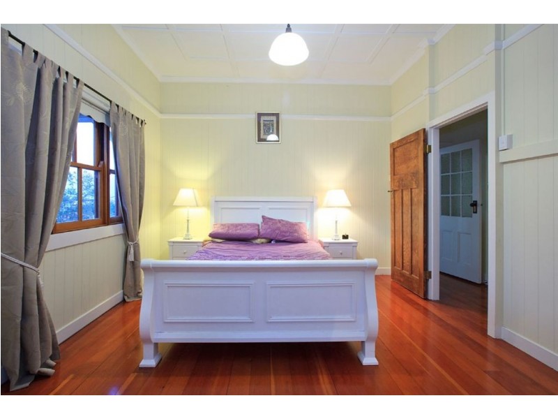 49 Carville Street, Annerley QLD 4103