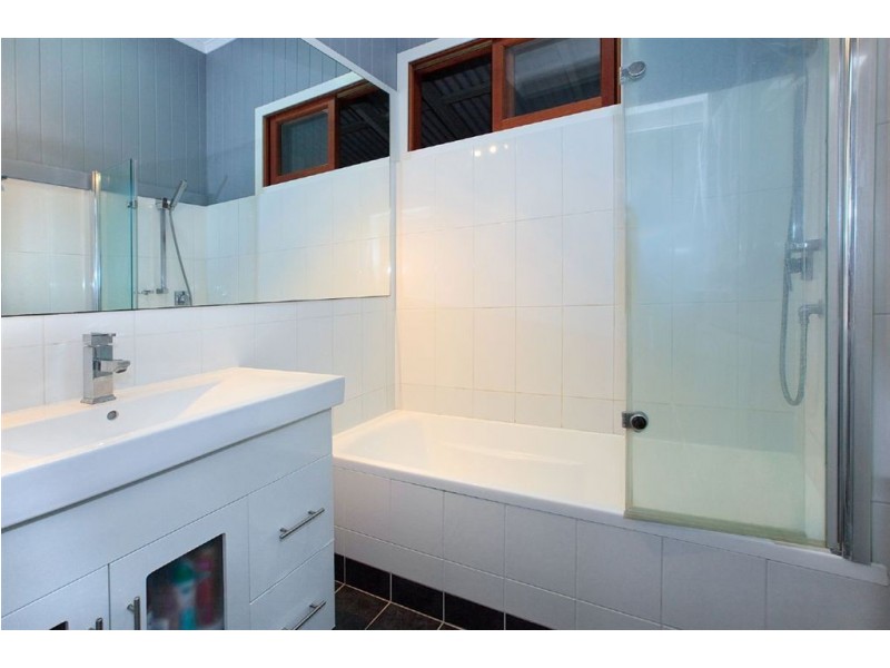 49 Carville Street, Annerley QLD 4103