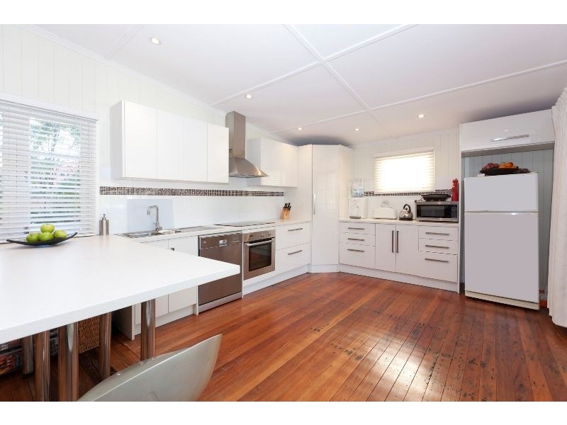 57 Cowper Street, Bulimba QLD 4171