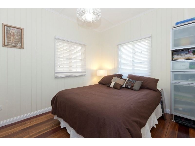 57 Cowper Street, Bulimba QLD 4171