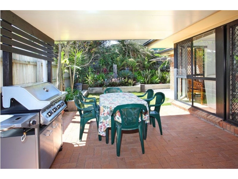 11 Bond Place, Carindale QLD 4152