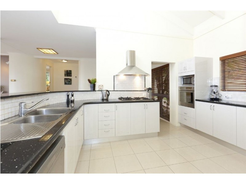 7 Somerset Court, Carina Heights QLD 4152