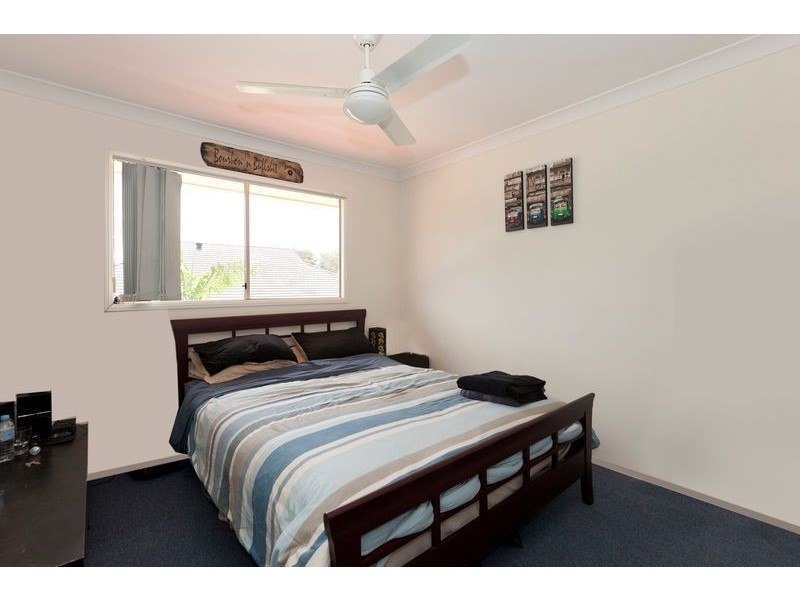 13 Araluen Place, Carindale QLD 4152