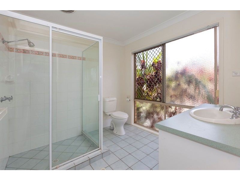 13 Araluen Place, Carindale QLD 4152