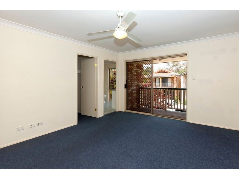 13 Araluen Place, Carindale QLD 4152