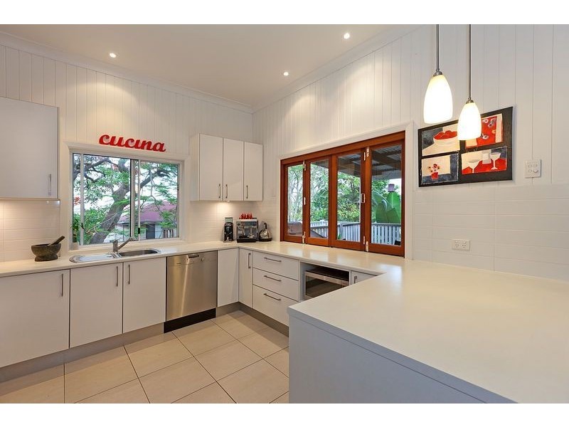 31 Forbes Street, Hawthorne QLD 4171