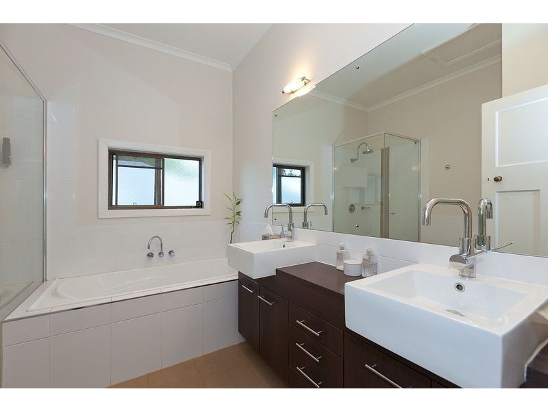 31 Forbes Street, Hawthorne QLD 4171