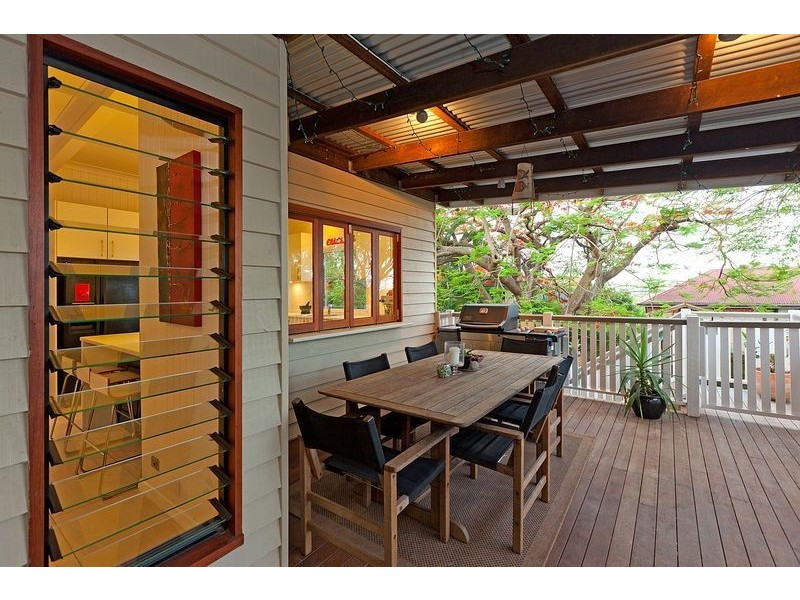 31 Forbes Street, Hawthorne QLD 4171