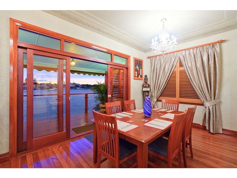 20 Wynnum Road, Norman Park QLD 4170