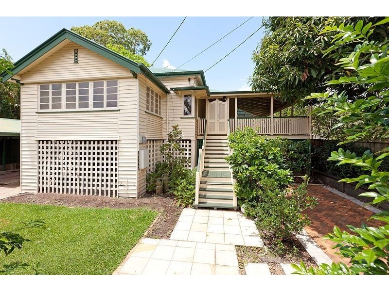 39 Lawson Street, Morningside QLD 4170