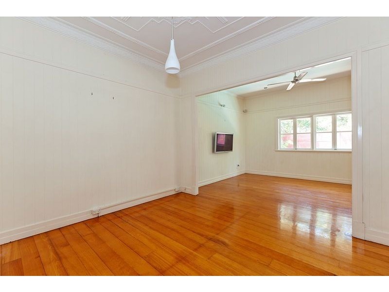 39 Lawson Street, Morningside QLD 4170