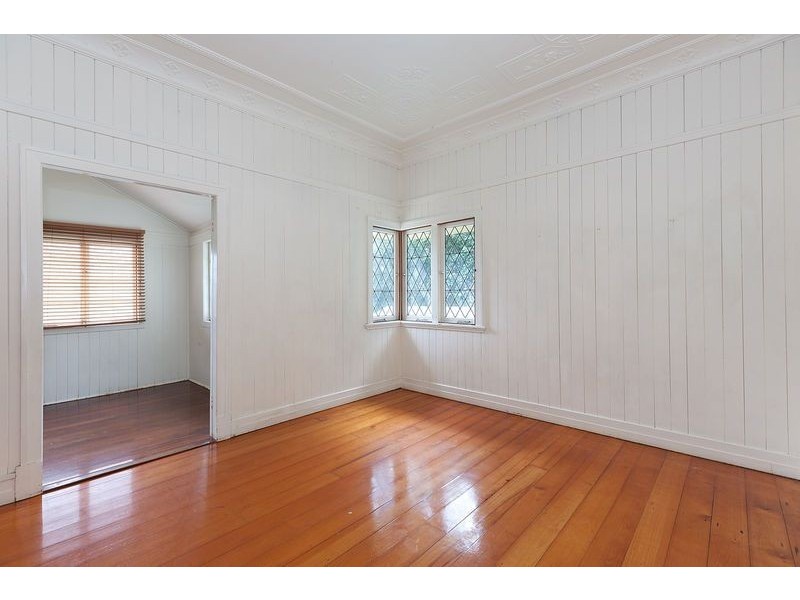 39 Lawson Street, Morningside QLD 4170