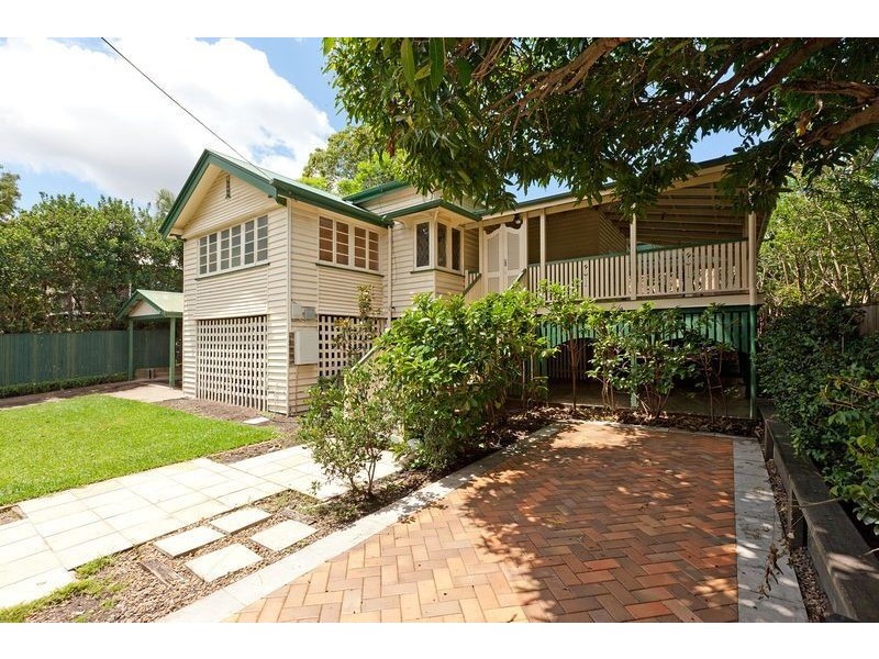 39 Lawson Street, Morningside QLD 4170