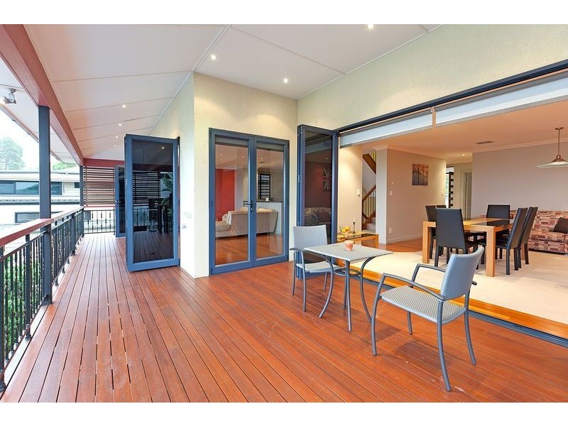 20 Wentworth Parade, Balmoral QLD 4171