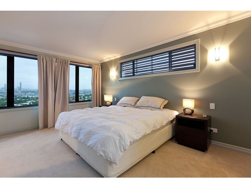 20 Wentworth Parade, Balmoral QLD 4171