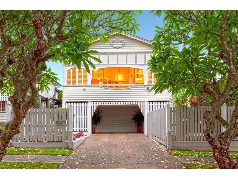 29 Hilton Street, East Brisbane QLD 4169