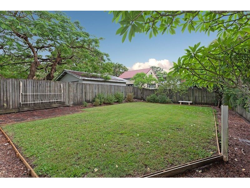 29 Hilton Street, East Brisbane QLD 4169