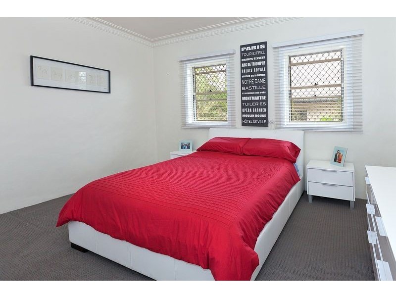 2/16 Narela Street, Cannon Hill QLD 4170