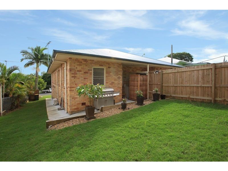 2/16 Narela Street, Cannon Hill QLD 4170