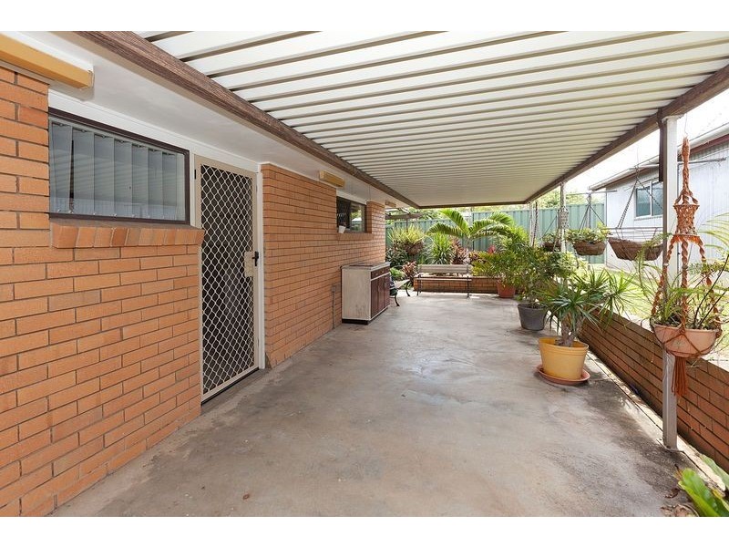 97 Greenmeadow Road, Mansfield QLD 4122