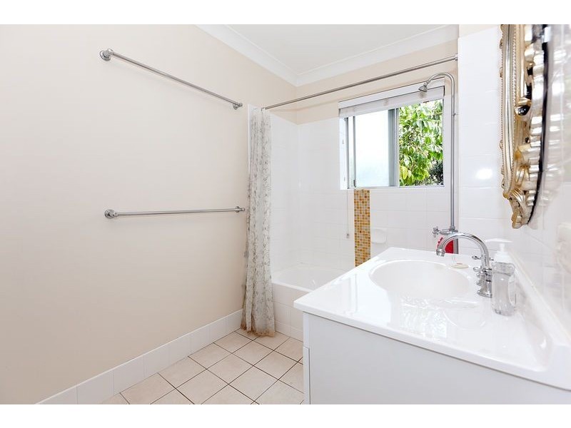 2/19 Olive Street, Morningside QLD 4170