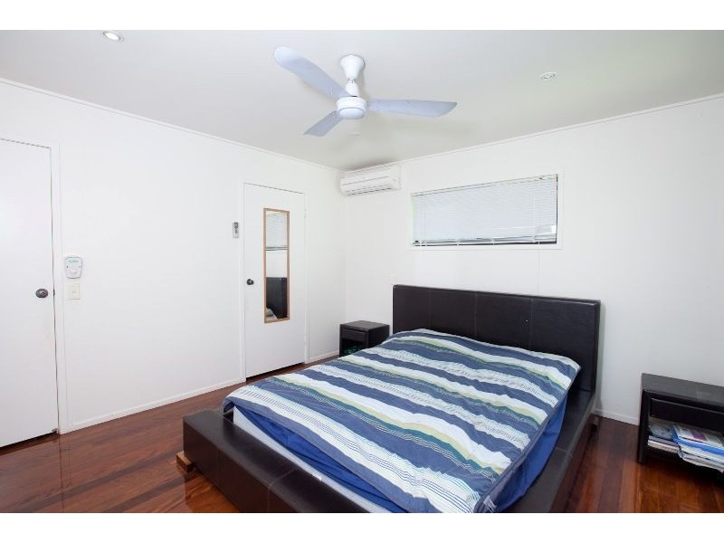 80 Harris Street, Hawthorne QLD 4171